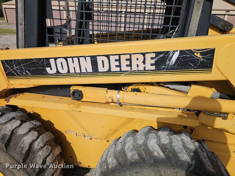 image for item EJ0041 1997 John Deere 7775 skid steer loader