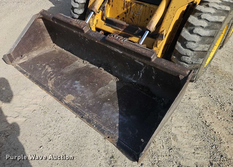 image for item EJ0041 1997 John Deere 7775 skid steer loader