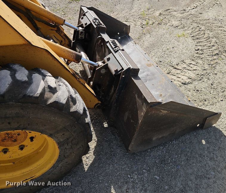 image for item EJ0041 1997 John Deere 7775 skid steer loader