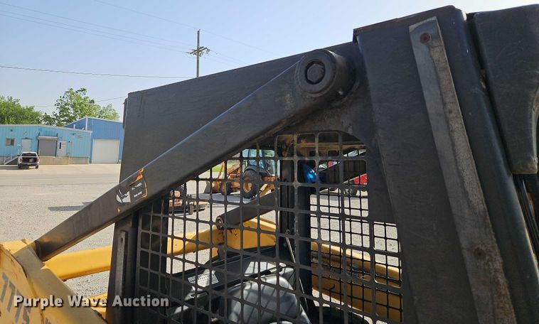 image for item EJ0041 1997 John Deere 7775 skid steer loader