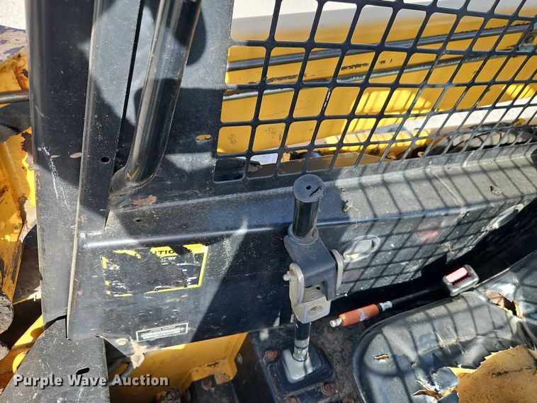 image for item EJ0041 1997 John Deere 7775 skid steer loader