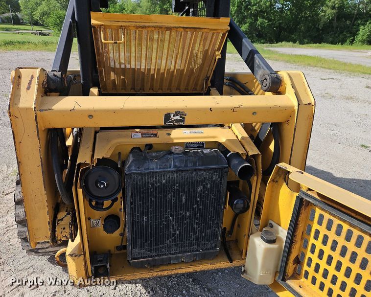 image for item EJ0041 1997 John Deere 7775 skid steer loader
