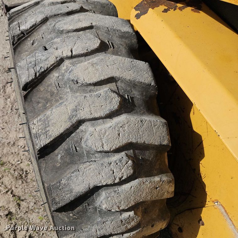 image for item EJ0041 1997 John Deere 7775 skid steer loader