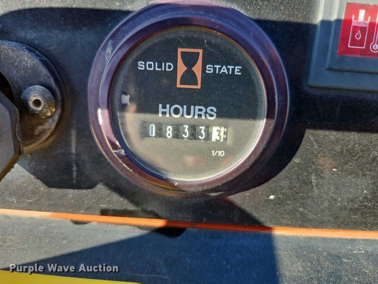 image for item EJ0048 2018 Ditch Witch SK600 compact utility loader