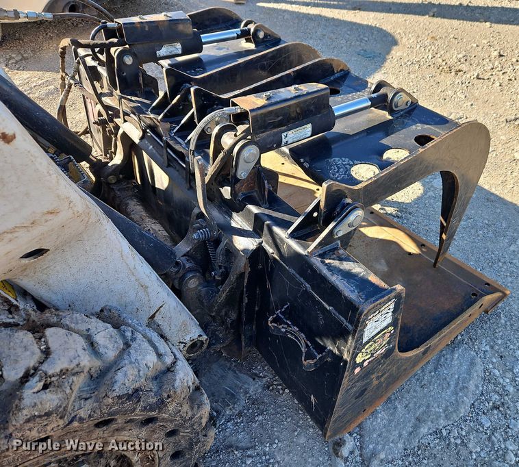 image for item EJ0049 Quick Attach skid steer grapple bucket