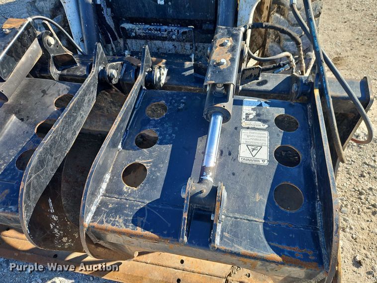 image for item EJ0049 Quick Attach skid steer grapple bucket