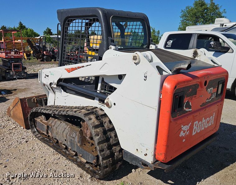 image for item EJ0052 2017 Bobcat T550 tracked skid steer loader