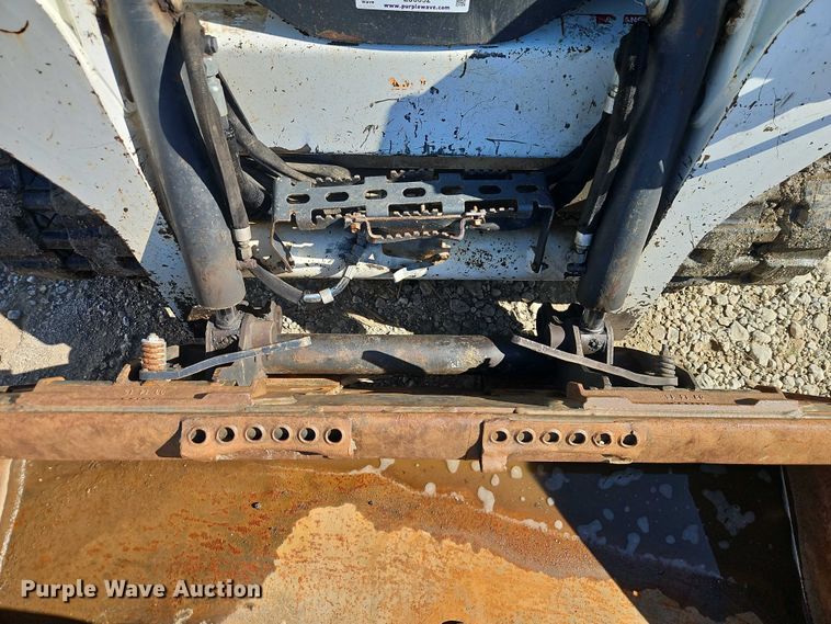 image for item EJ0052 2017 Bobcat T550 tracked skid steer loader