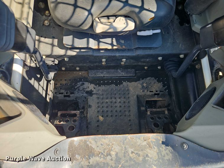 image for item EJ0052 2017 Bobcat T550 tracked skid steer loader