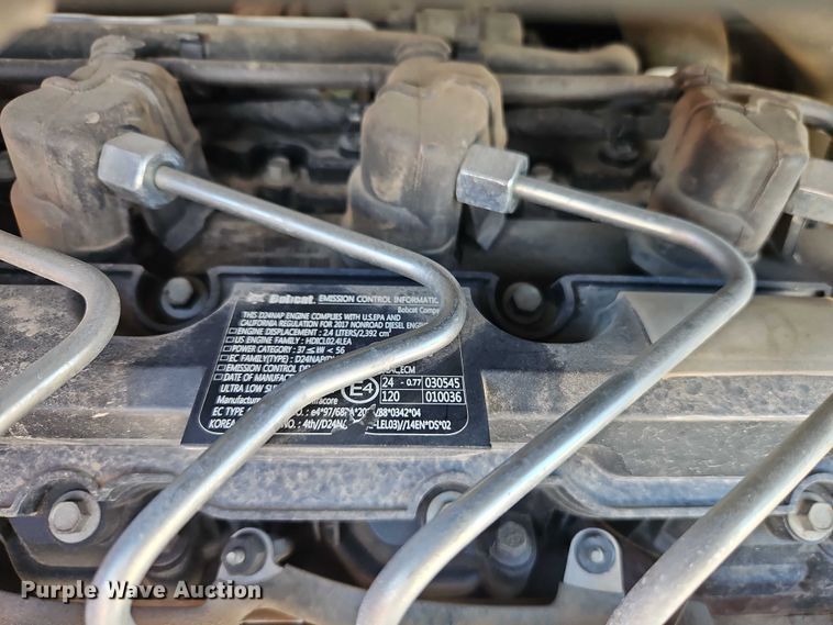 image for item EJ0052 2017 Bobcat T550 tracked skid steer loader