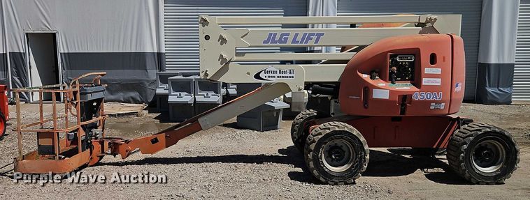 image for item EJ0055 2007 JLG 450AJ boom lift
