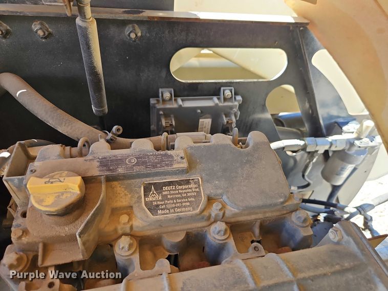 image for item EJ0055 2007 JLG 450AJ boom lift