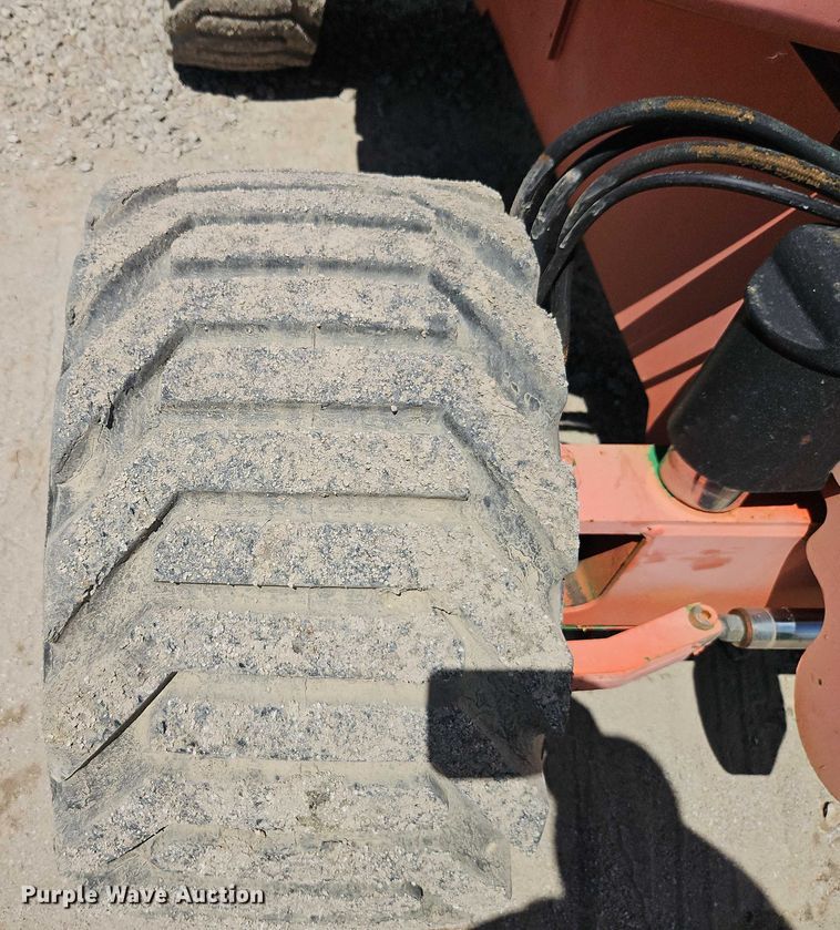 image for item EJ0055 2007 JLG 450AJ boom lift