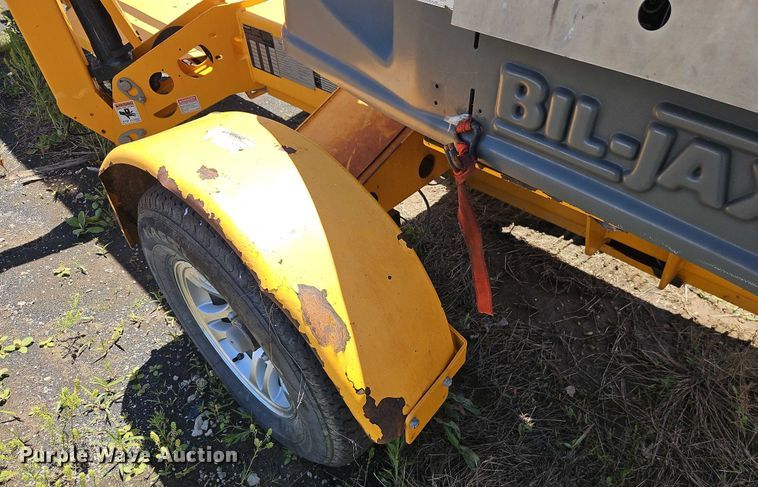 image for item EJ0056 2018 Haulotte 4527 boom lift