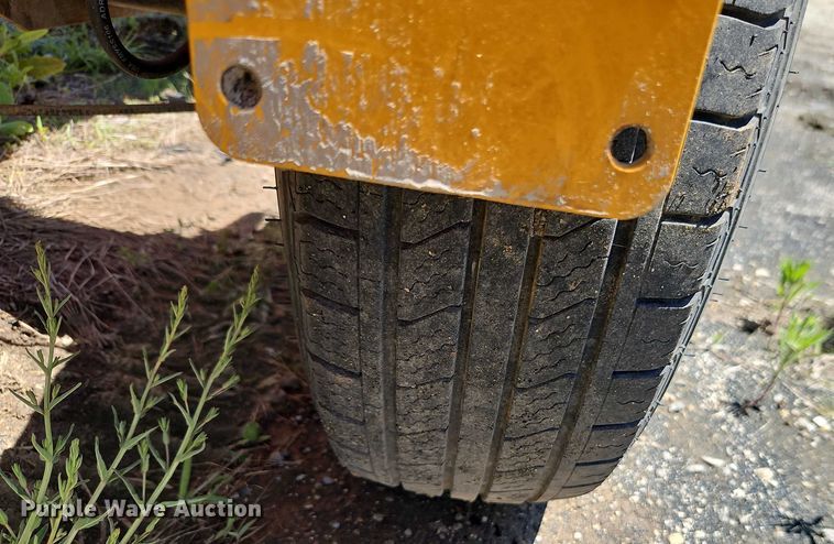 image for item EJ0056 2018 Haulotte 4527 boom lift