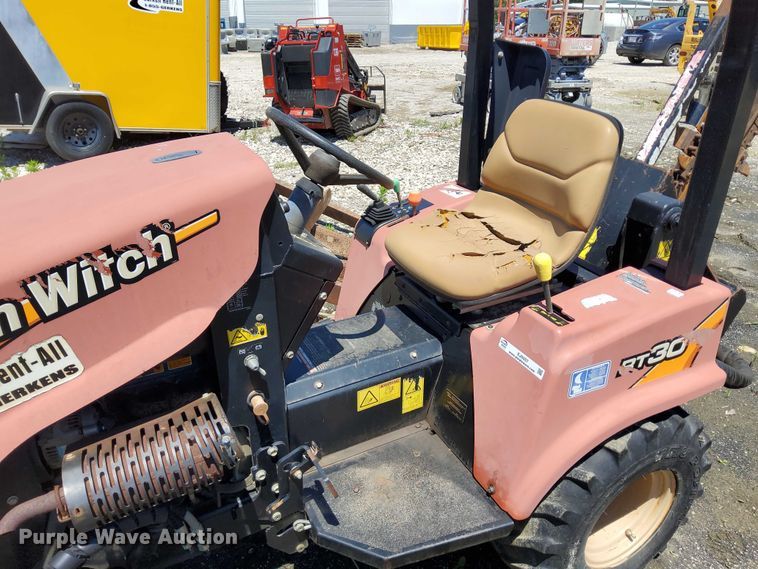 image for item EJ0057 2016 Ditch Witch RT30 trencher