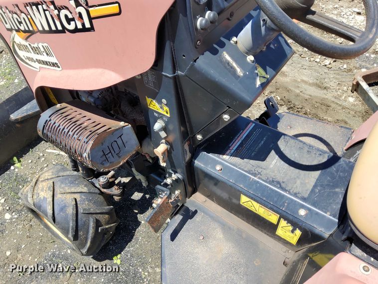 image for item EJ0057 2016 Ditch Witch RT30 trencher