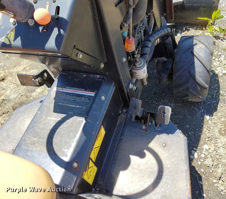 image for item EJ0057 2016 Ditch Witch RT30 trencher