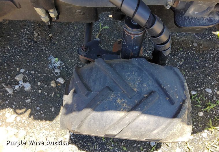 image for item EJ0057 2016 Ditch Witch RT30 trencher