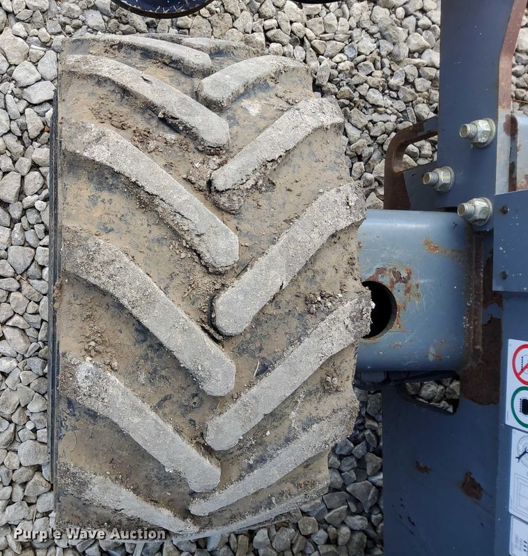 image for item EJ0058 2018 SkyJack SJ6832 RT scissor lift