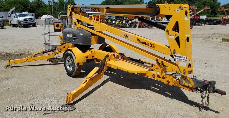 image for item EJ0059 2016 Haulotte 4527A boom lift