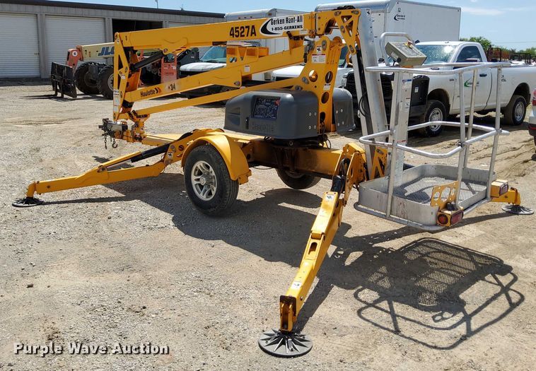 image for item EJ0059 2016 Haulotte 4527A boom lift