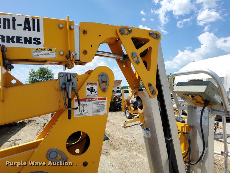 image for item EJ0059 2016 Haulotte 4527A boom lift
