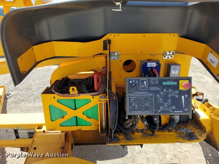 image for item EJ0059 2016 Haulotte 4527A boom lift