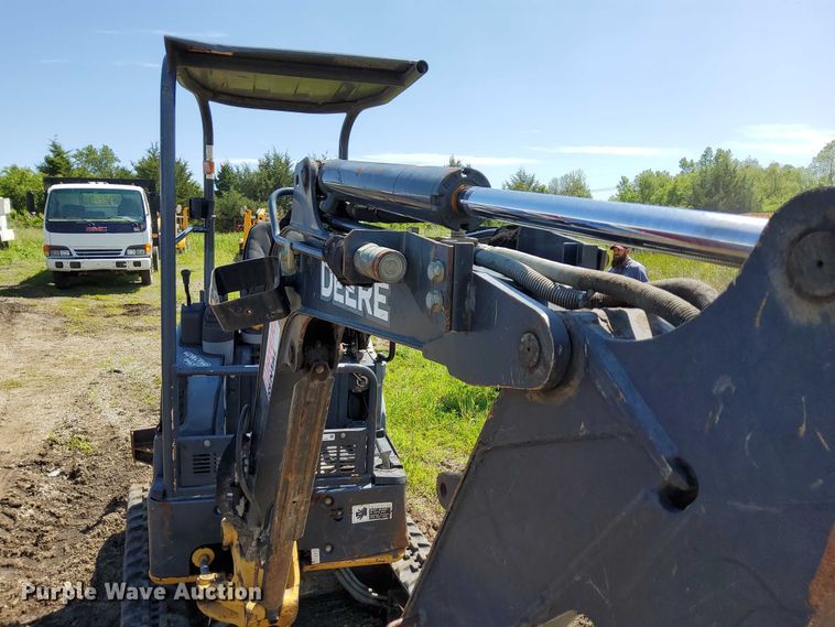 image for item EJ0060 John Deere 17D mini excavator