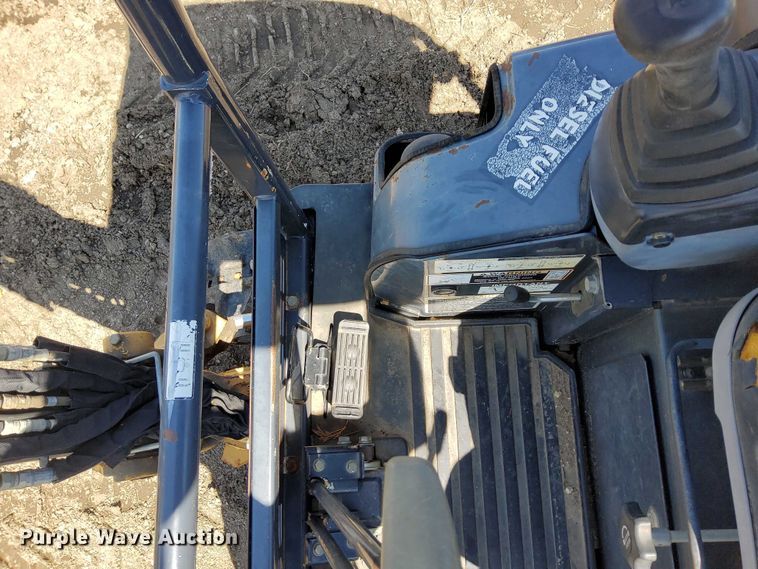 image for item EJ0060 John Deere 17D mini excavator