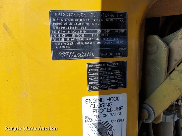 image for item EJ0060 John Deere 17D mini excavator