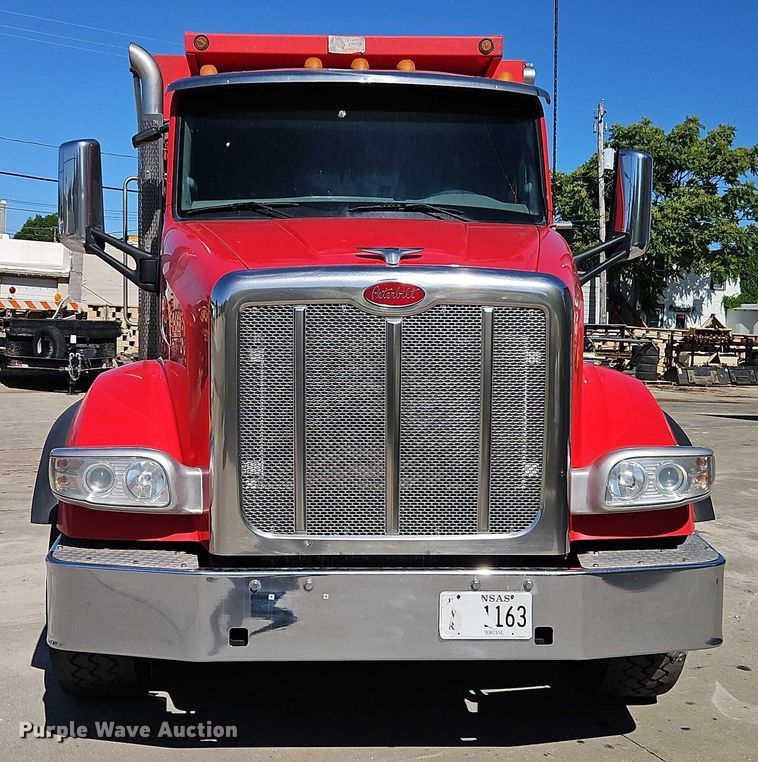 image for item EJ0062 2015 Peterbilt 567 dump truck