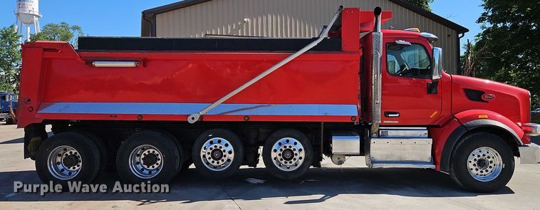 image for item EJ0062 2015 Peterbilt 567 dump truck