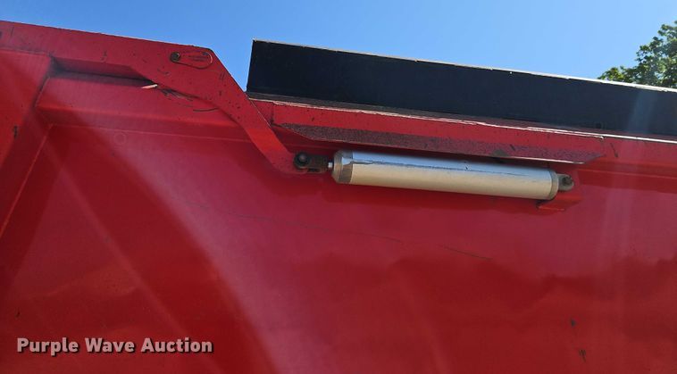 image for item EJ0062 2015 Peterbilt 567 dump truck