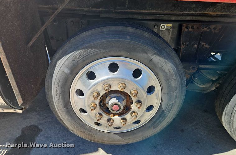 image for item EJ0062 2015 Peterbilt 567 dump truck