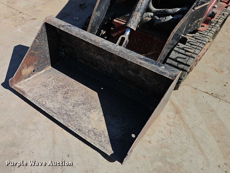 image for item EJ0063 2016 Toro TX427 compact utility loader