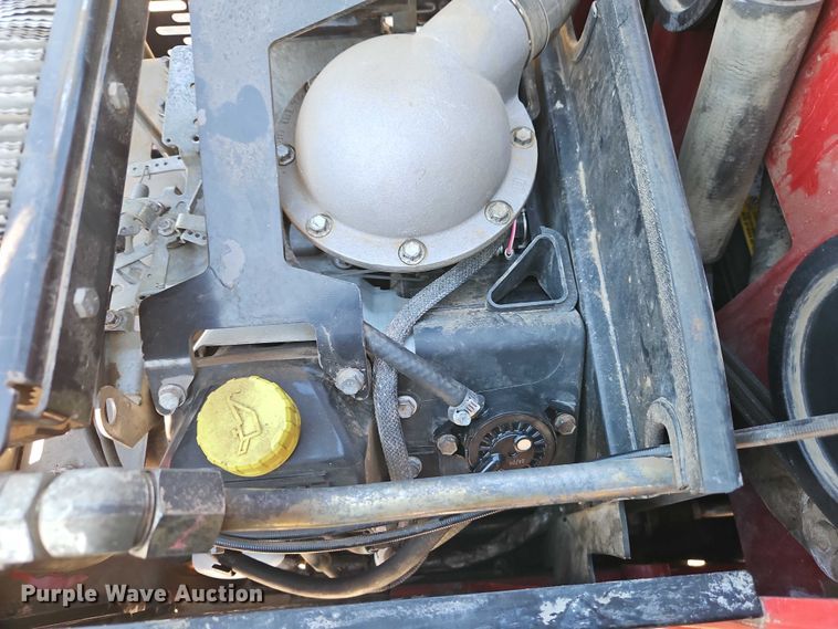 image for item EJ0063 2016 Toro TX427 compact utility loader