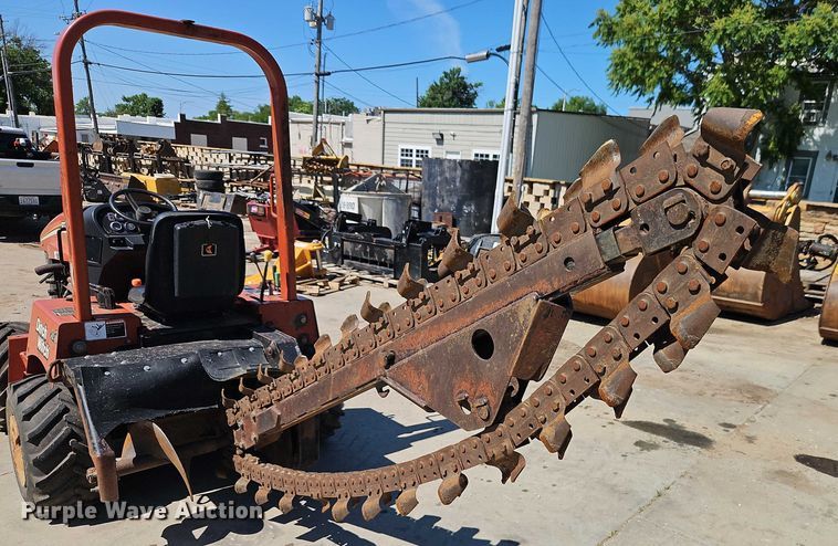 image for item EJ0064 2004 Ditch Witch RT36 trencher