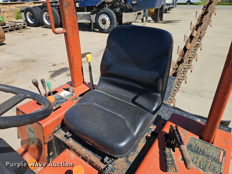 image for item EJ0064 2004 Ditch Witch RT36 trencher