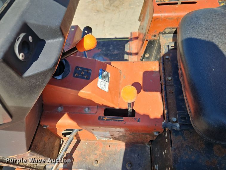 image for item EJ0064 2004 Ditch Witch RT36 trencher