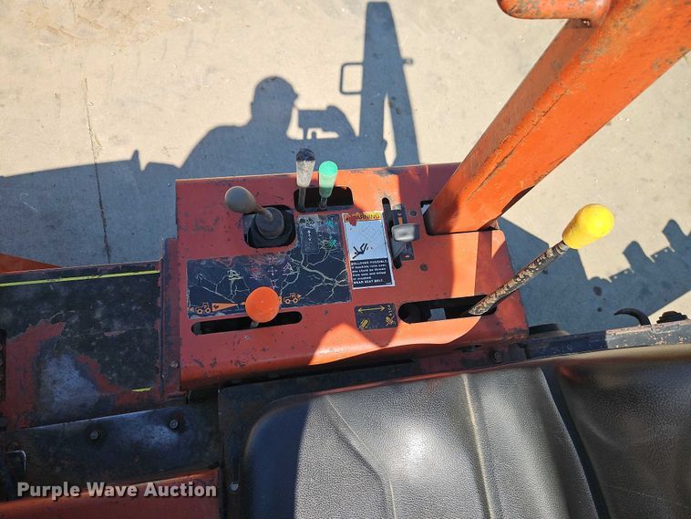 image for item EJ0064 2004 Ditch Witch RT36 trencher