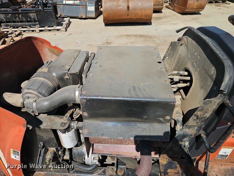 image for item EJ0064 2004 Ditch Witch RT36 trencher