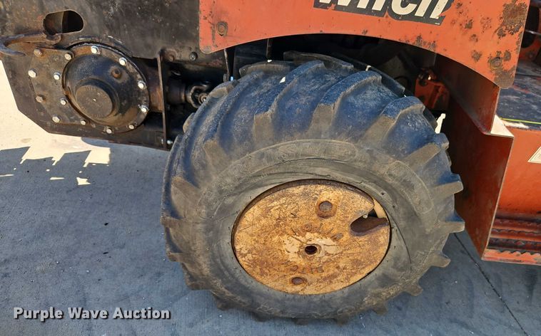 image for item EJ0064 2004 Ditch Witch RT36 trencher