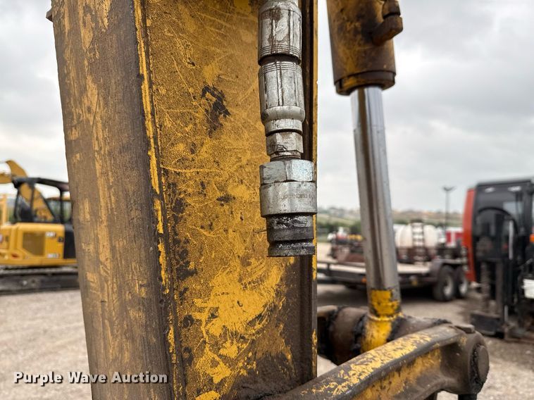 image for item EJ3743 2012 Komatsu PC88MR-8 mini excavator