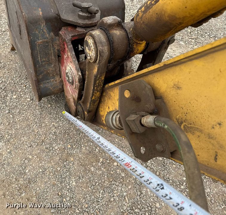 image for item EJ3743 2012 Komatsu PC88MR-8 mini excavator