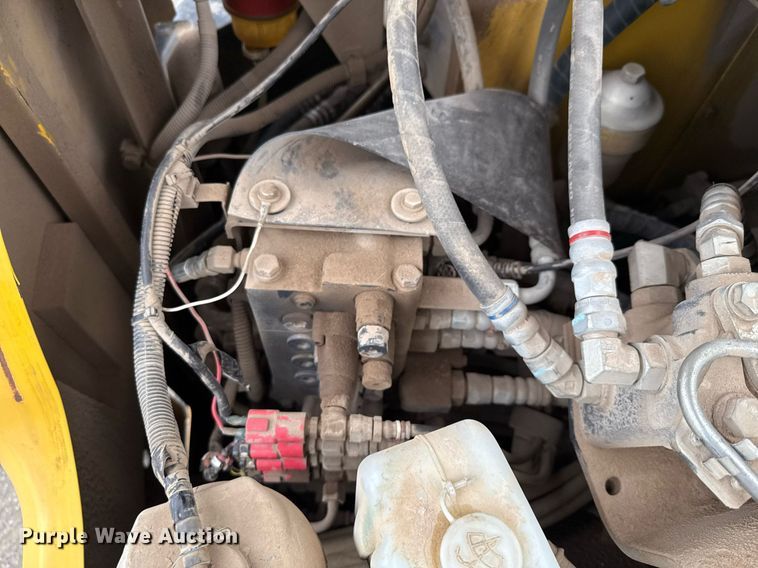 image for item EJ3743 2012 Komatsu PC88MR-8 mini excavator