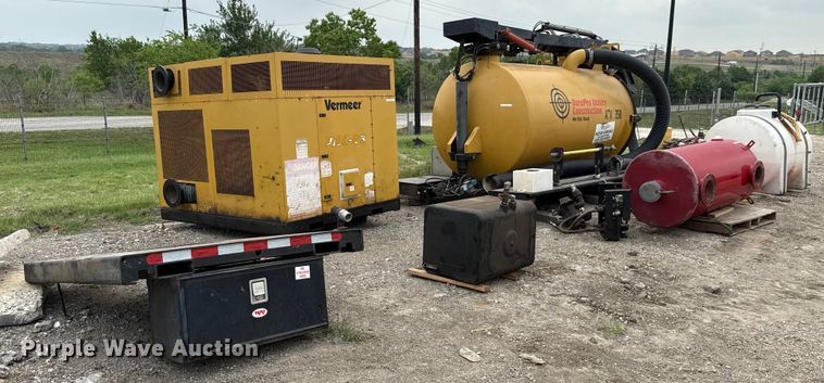 image for item EJ3745 Vermeer ATV-1850 vacuum excavator