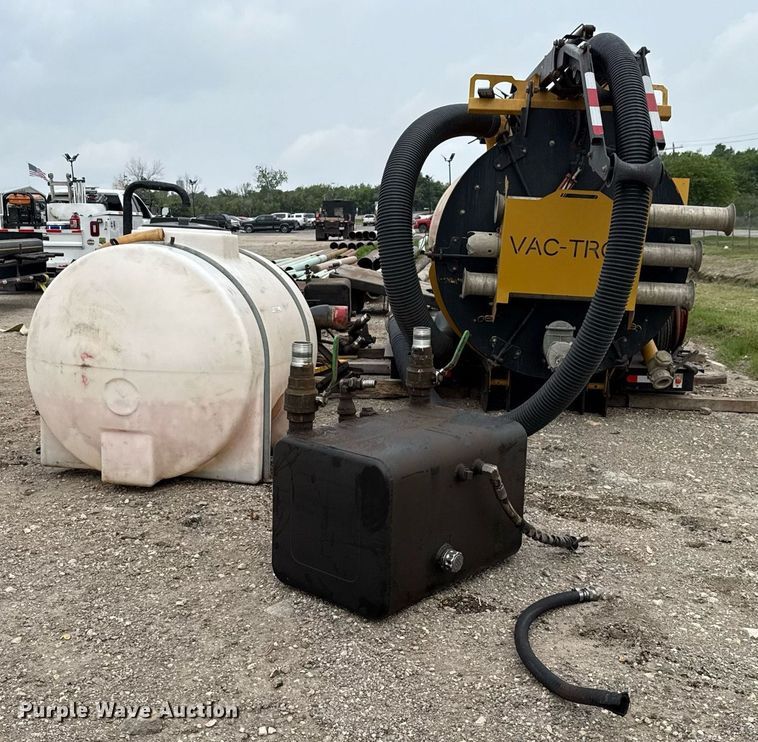 image for item EJ3745 Vermeer ATV-1850 vacuum excavator