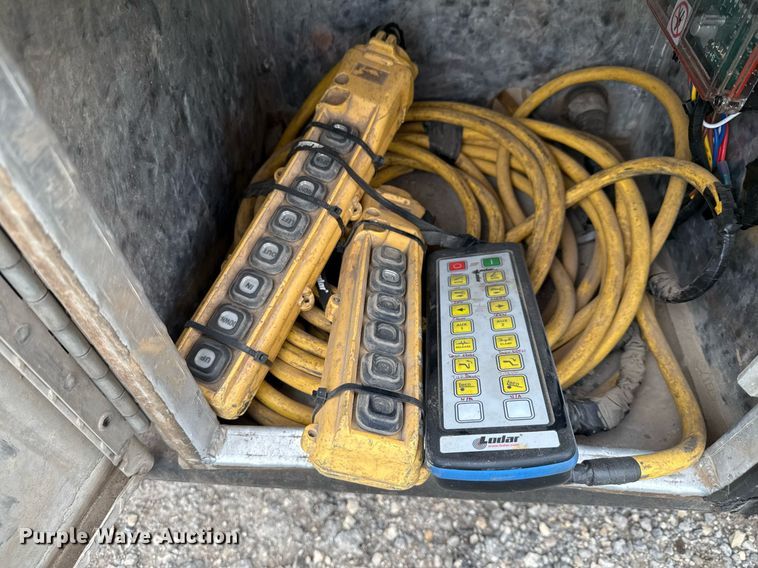 image for item EJ3745 Vermeer ATV-1850 vacuum excavator