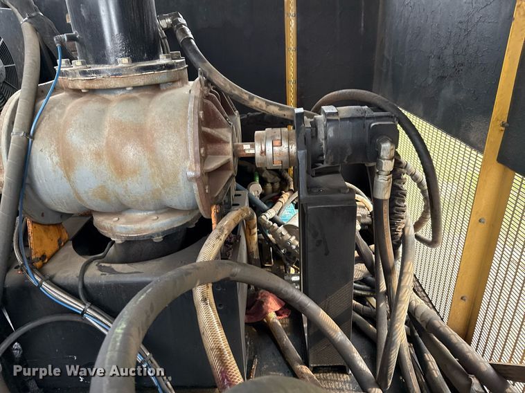 image for item EJ3745 Vermeer ATV-1850 vacuum excavator